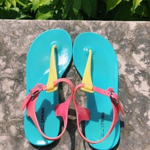 2 FOR 1 SANDALS BLUE PINK SPRING SIZE 6